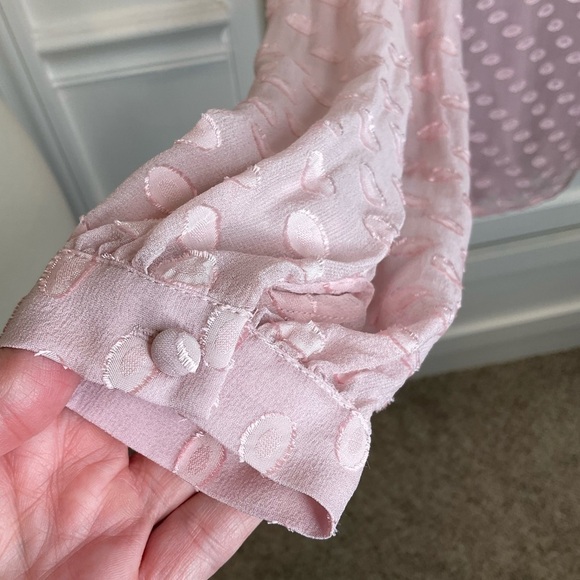 Soft Surroundings silk blend polka dot sheer pink blouse with cami - Picture 3 of 7